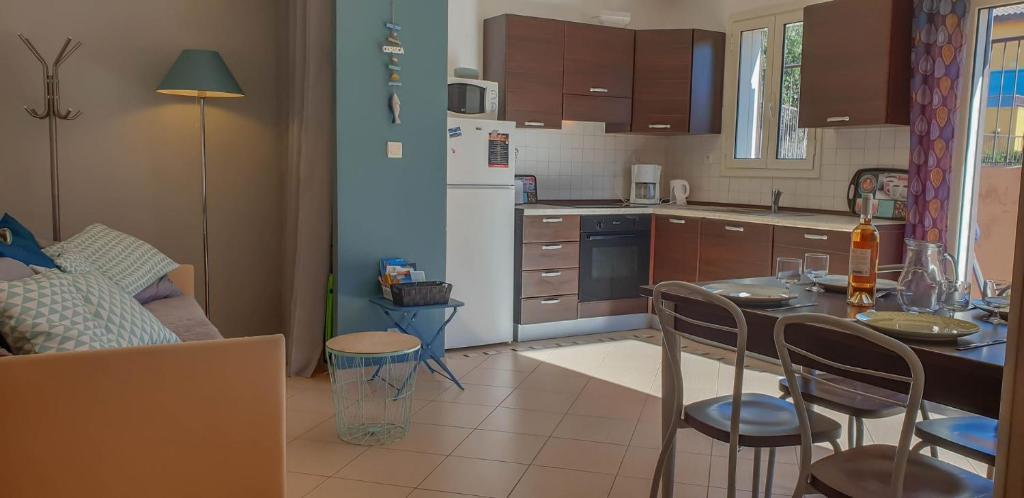 Joli Appartement En Corse Avec Piscine Belgodère المظهر الخارجي الصورة